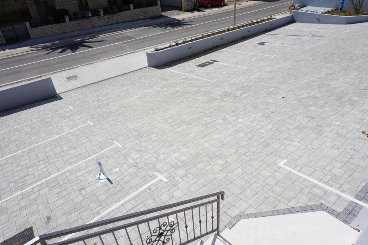 Sol Rooftop Apartments Tučepi エクステリア 写真